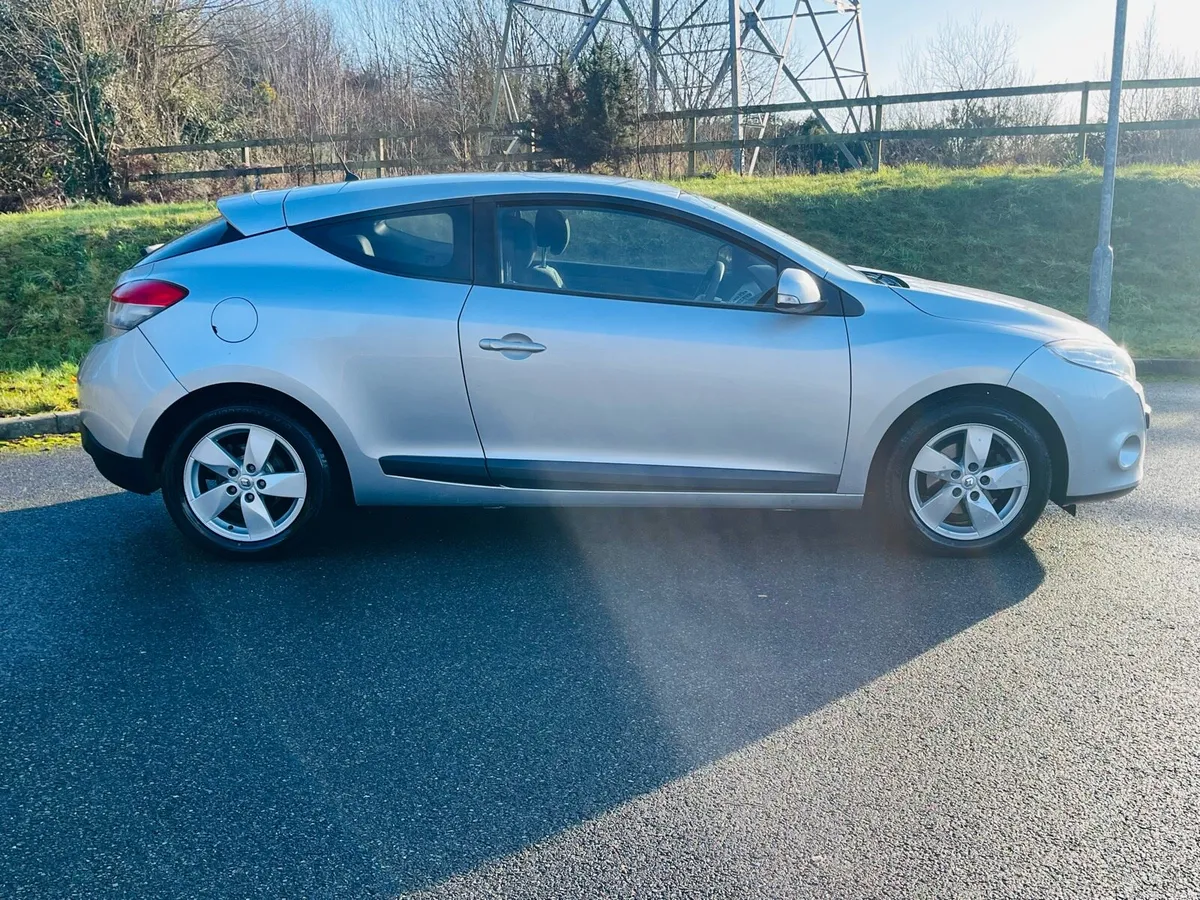 Megane coupe - Image 2