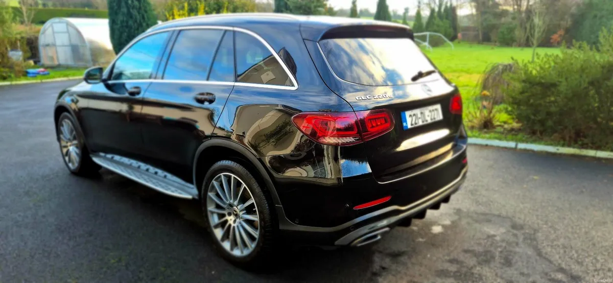 Mercedes-Benz GLC 2022 - Image 2