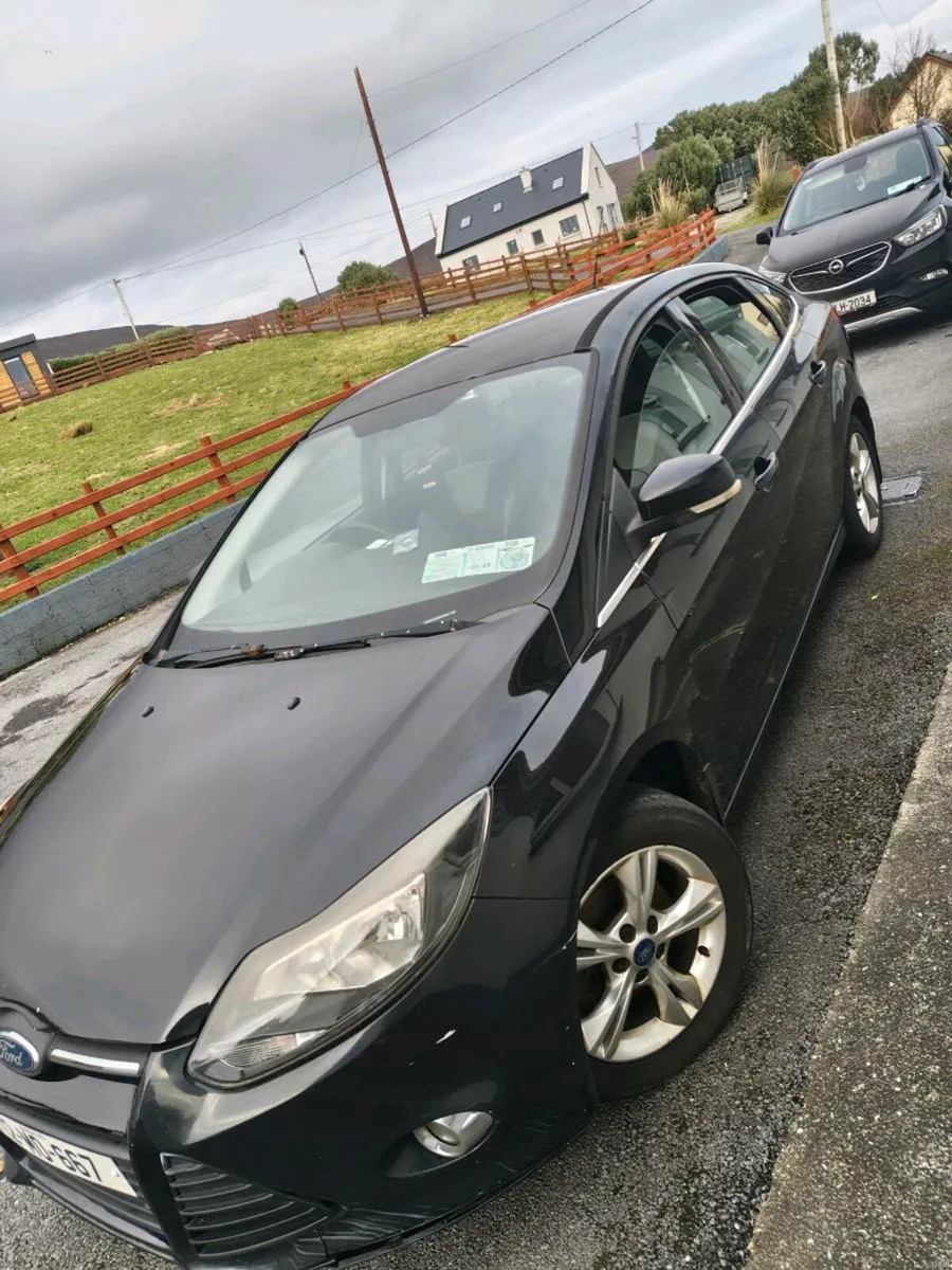 2012 ford focus saloon - Image 3