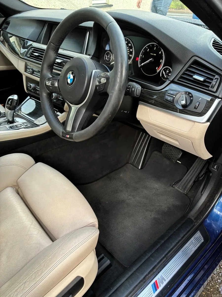 BMW 5-Series 2016 - Image 4