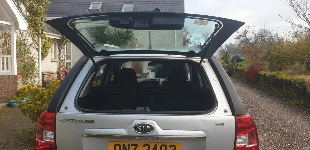 Kia Sportage 2010 - Image 3