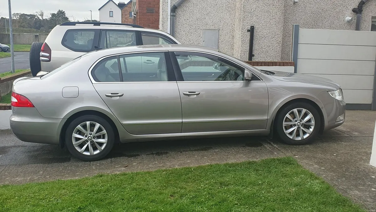 Skoda superb - Image 1