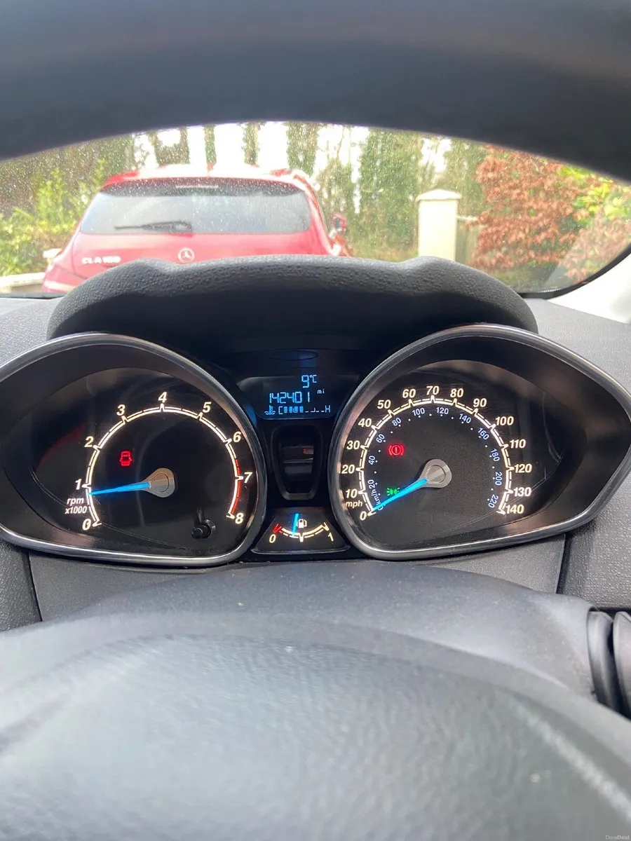 Ford Fiesta 2015 - Image 3