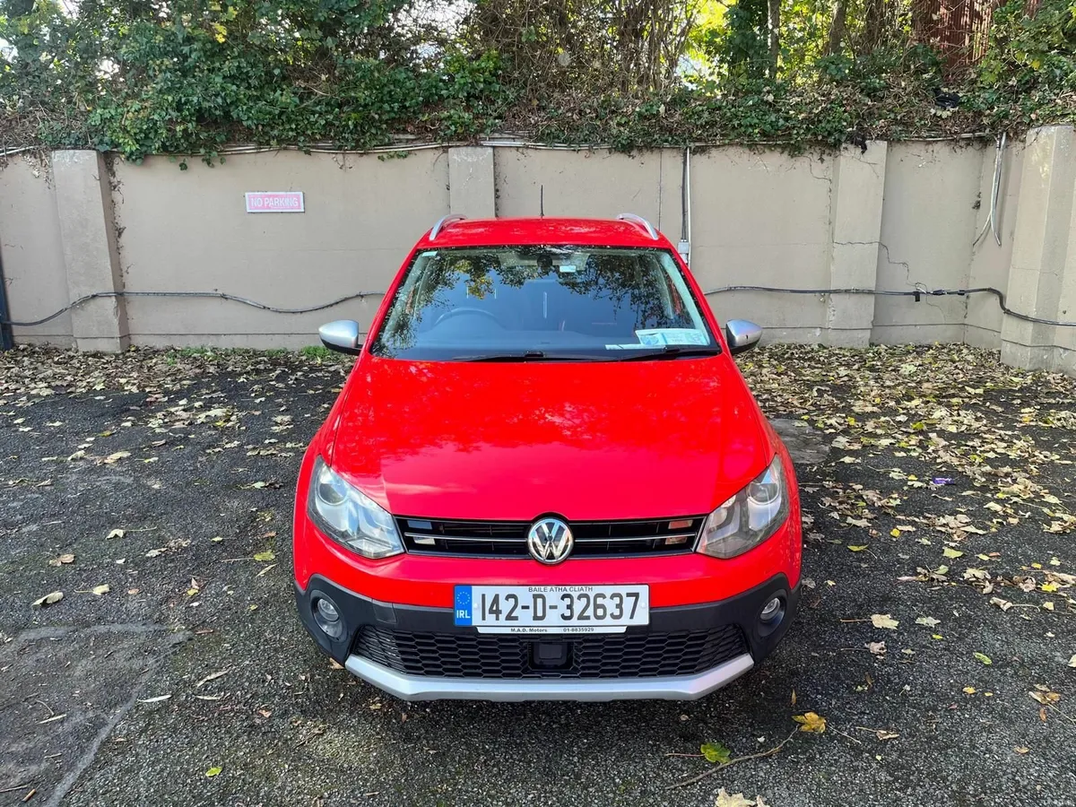 Volkswagen Polo 2014 - Image 2