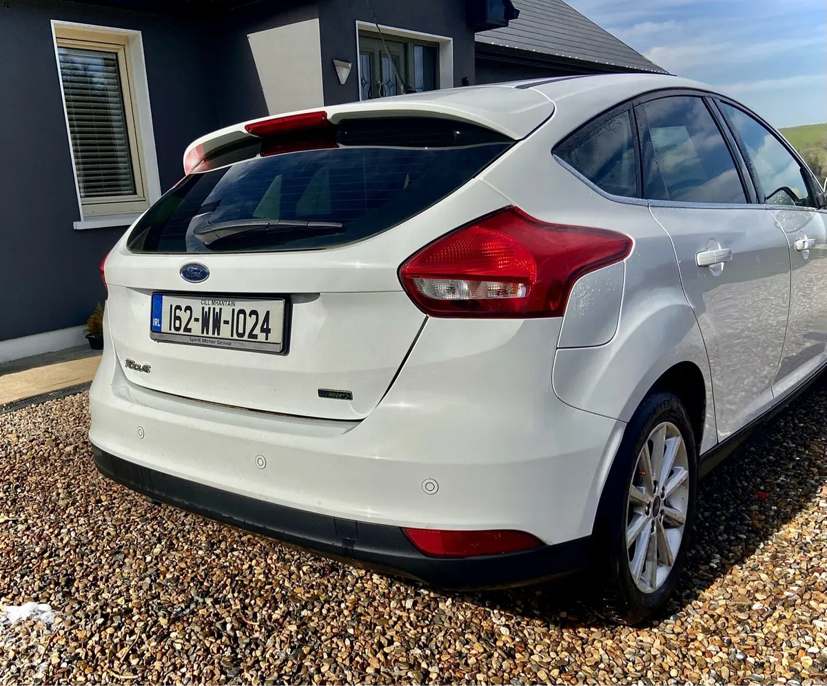 Ford Focus 1.0 - Image 4
