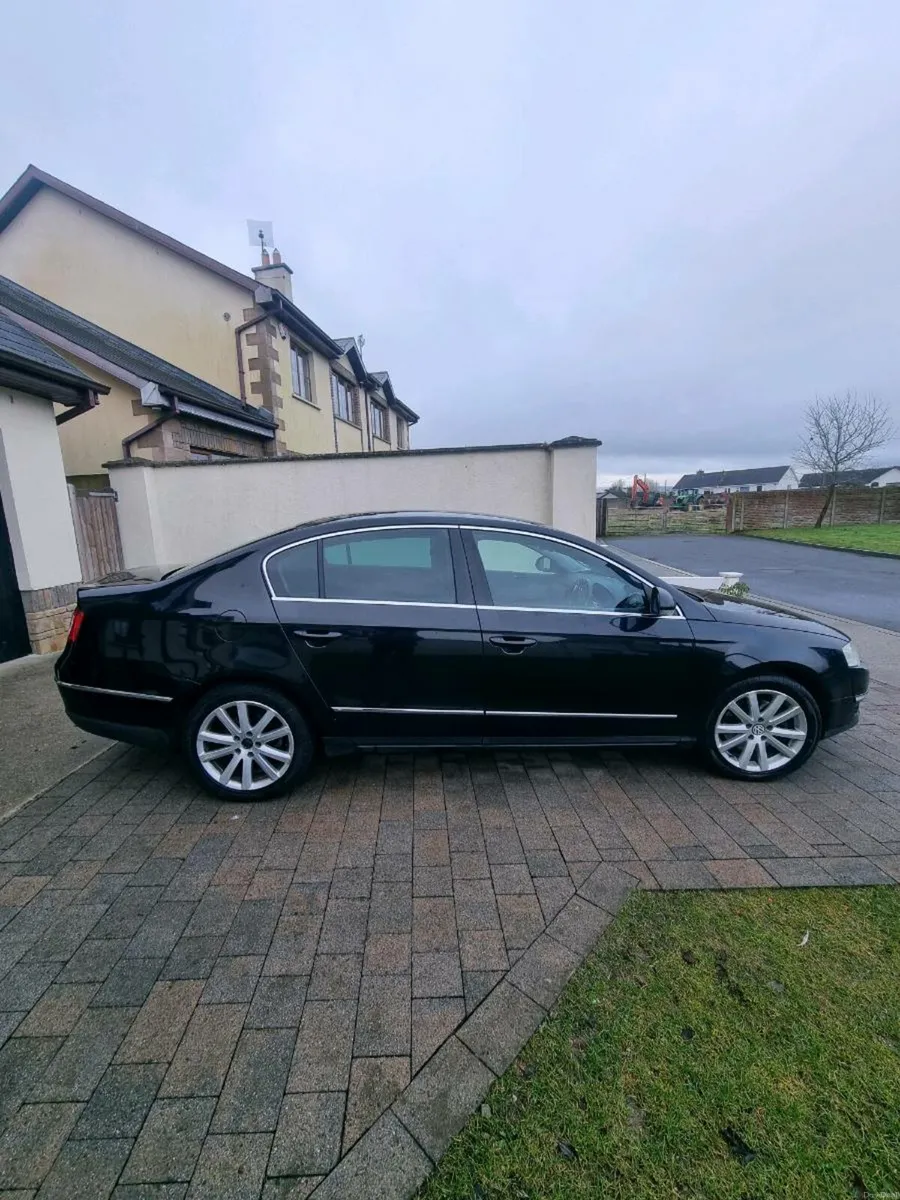 Volkswagen Passat Highline 2litre 140BPH - Image 1