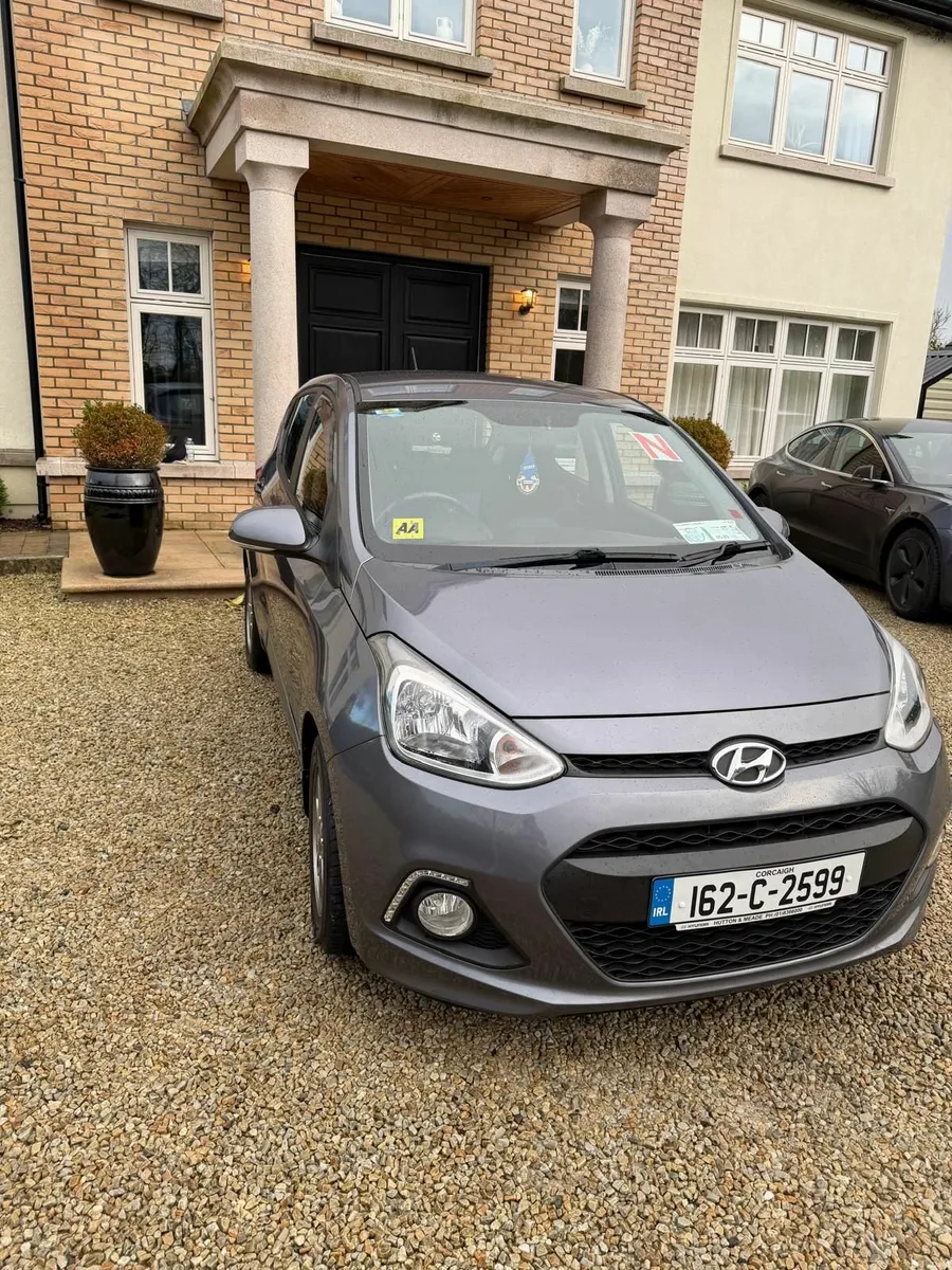 Hyundai i10 2016 - Image 2