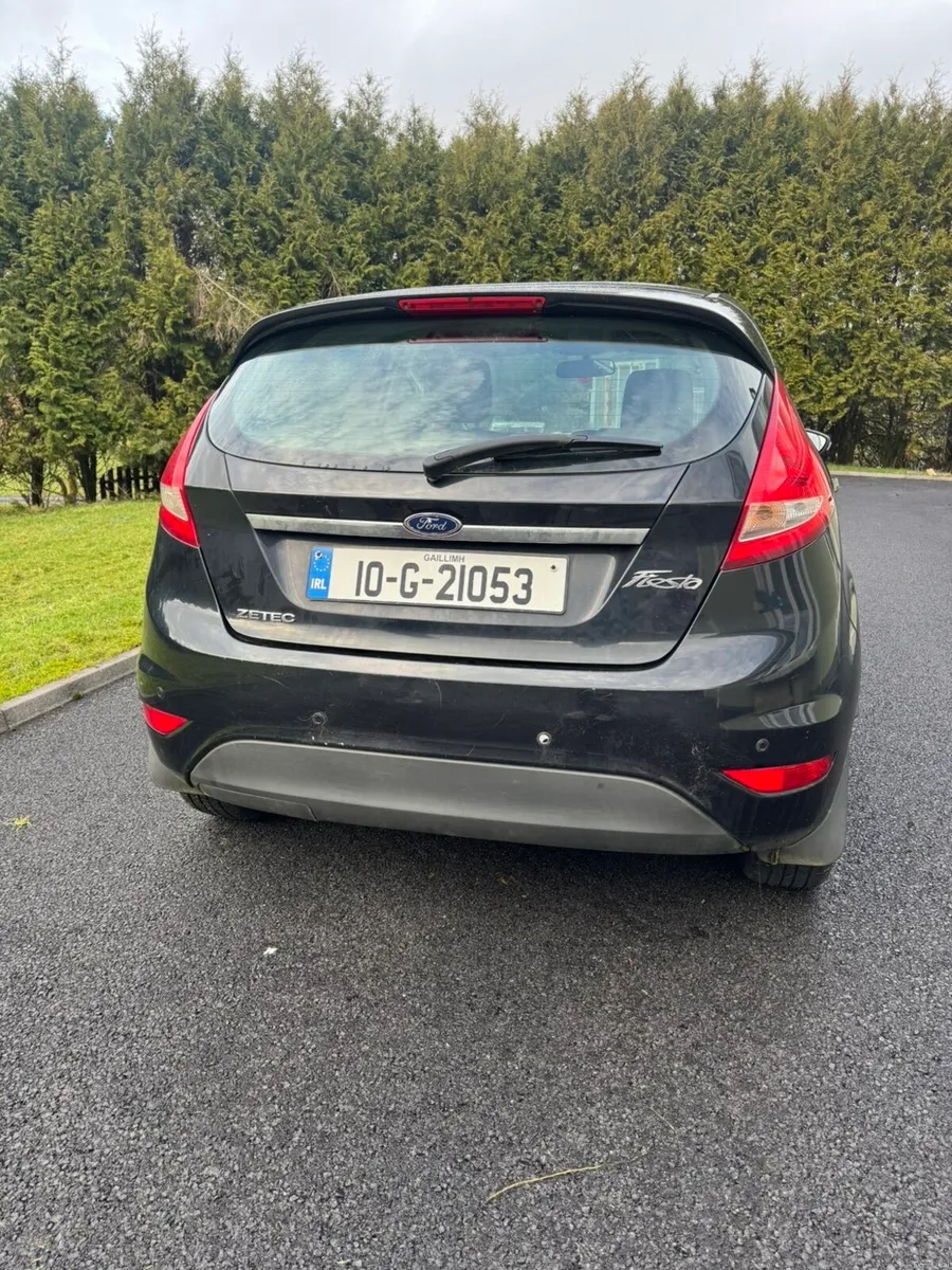 Ford Fiesta Zetec - Image 3