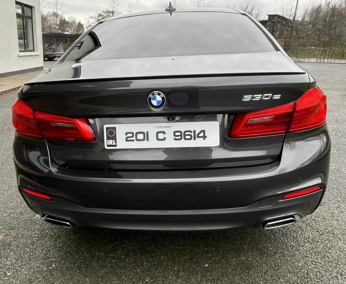 BMW 5-Series 2020 - Image 3