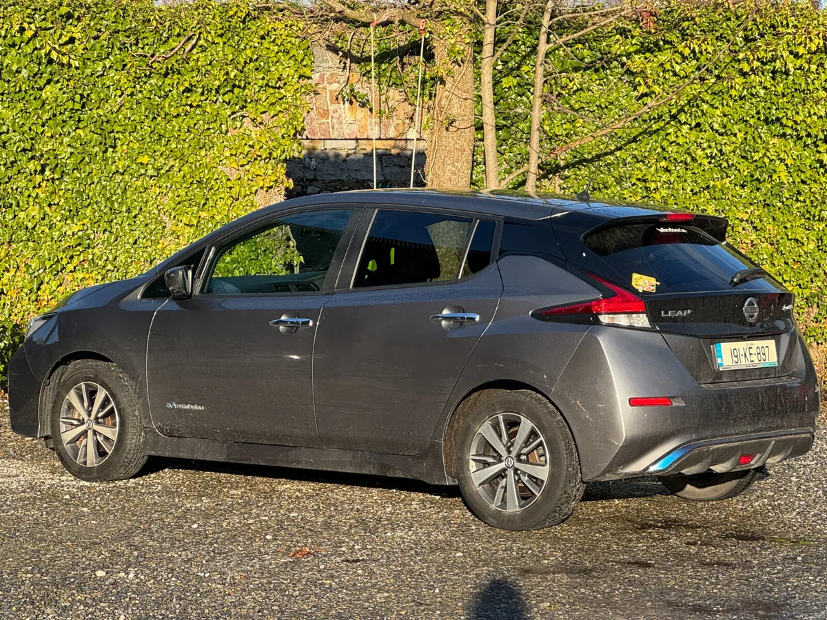 2019 Nissan Leaf 40kWh - Image 3