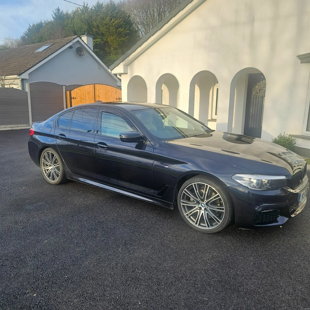 2019 BMW 520d G30 M Sport Auto - Image 1