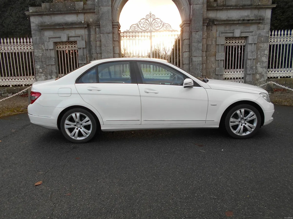 MERCEDES C200  96,000 KMS+NEW NCT TODAY - Image 1