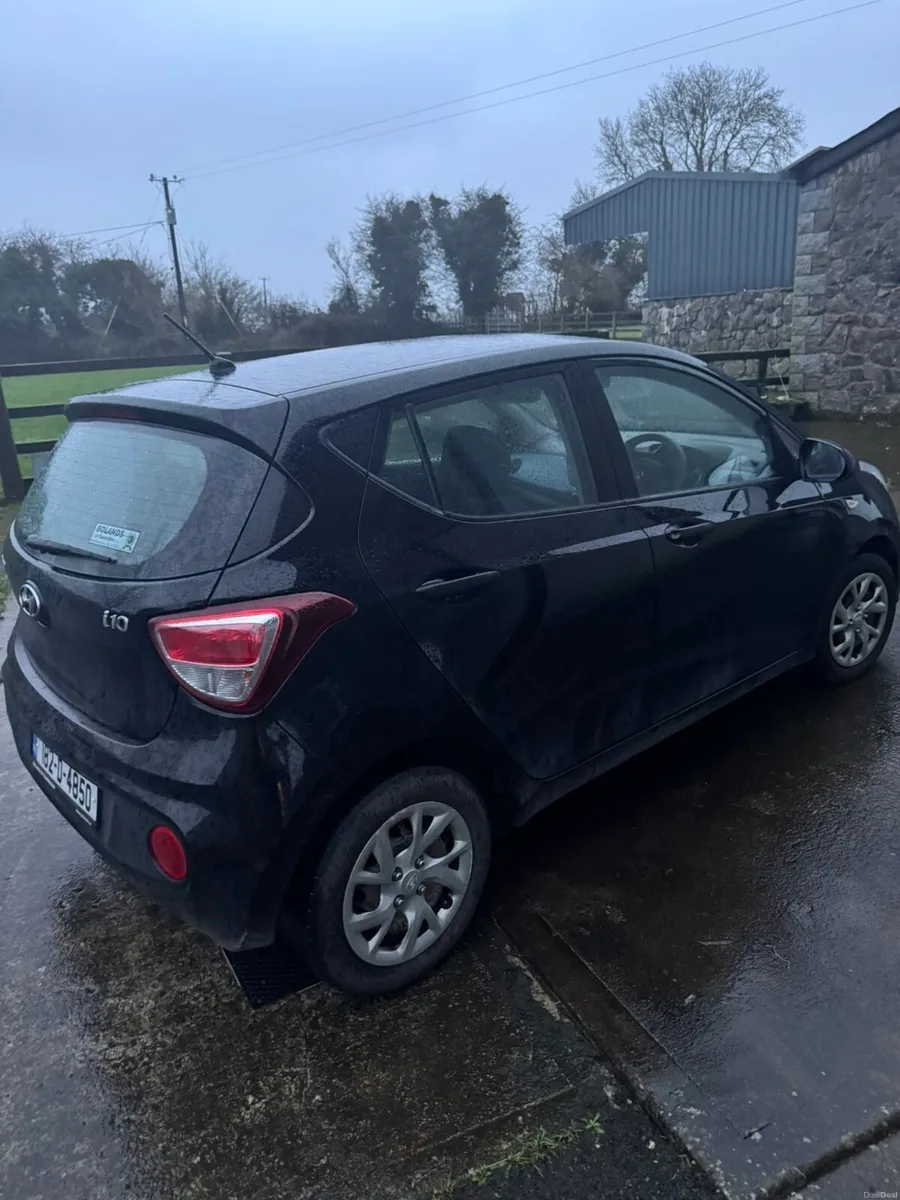 2018 Hyundai i10 1L petrol - Image 4