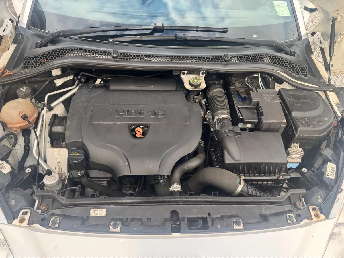 Peugeot RCZ 2013 - Image 4