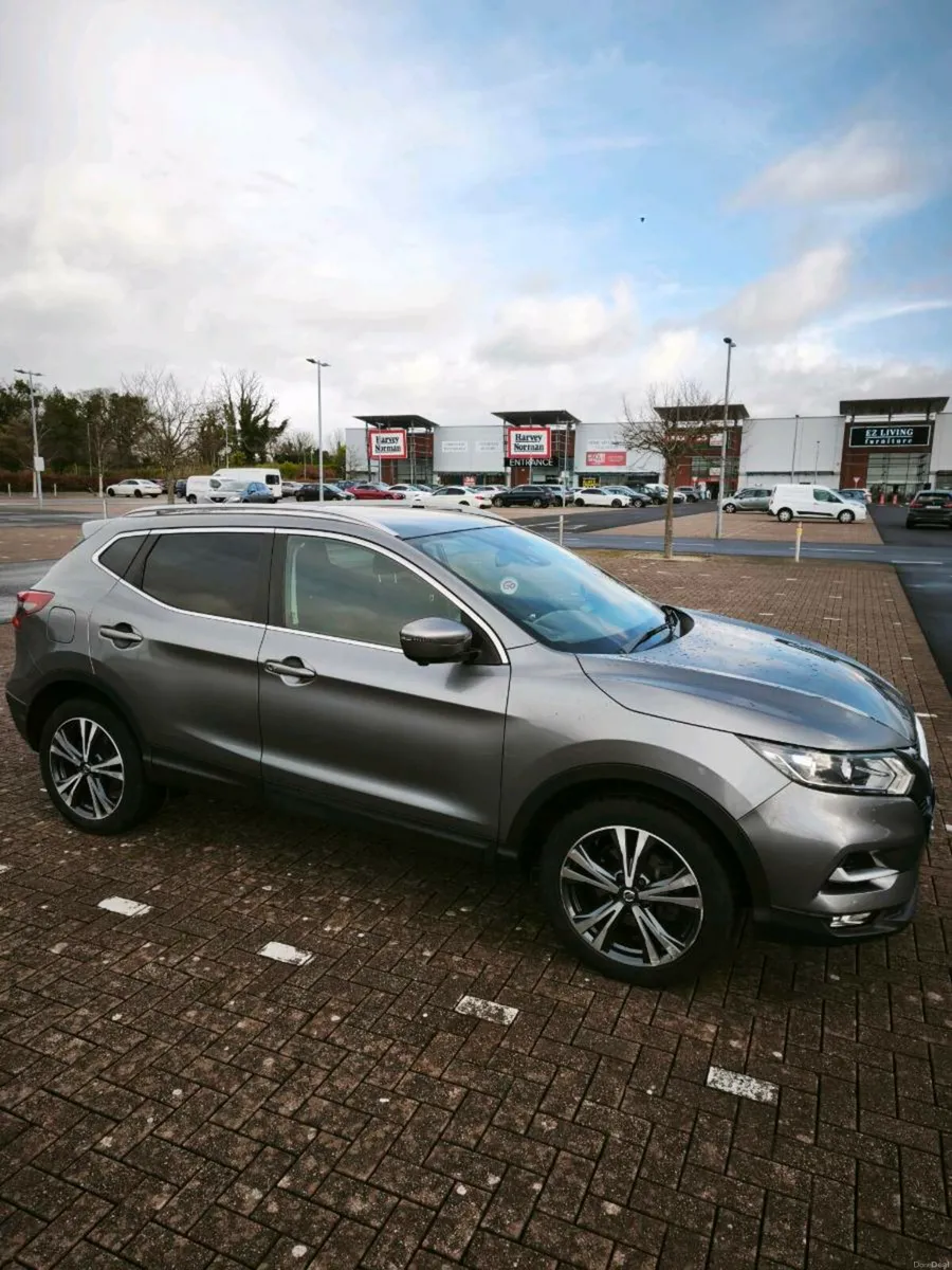 Nissan Qashqai - Cruise | Sat Nav | 360 Cameras - Image 3