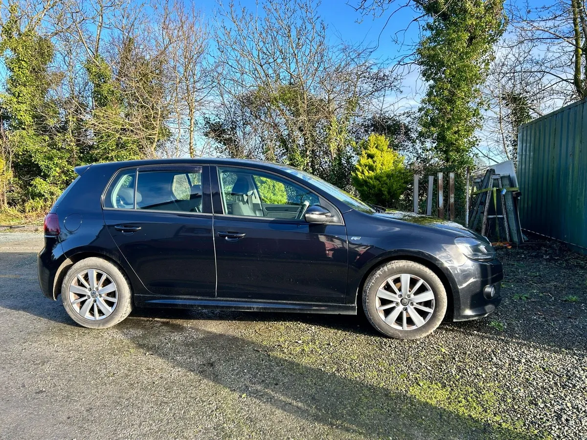 Volkswagen Golf 2012 - Image 3