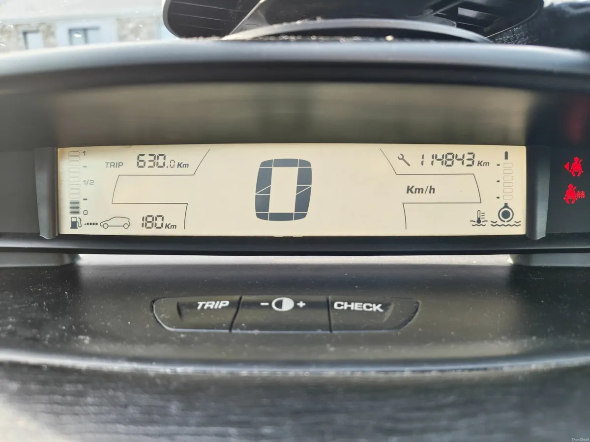 Citroen C4 2008 ***Very low mileage*** - Image 4