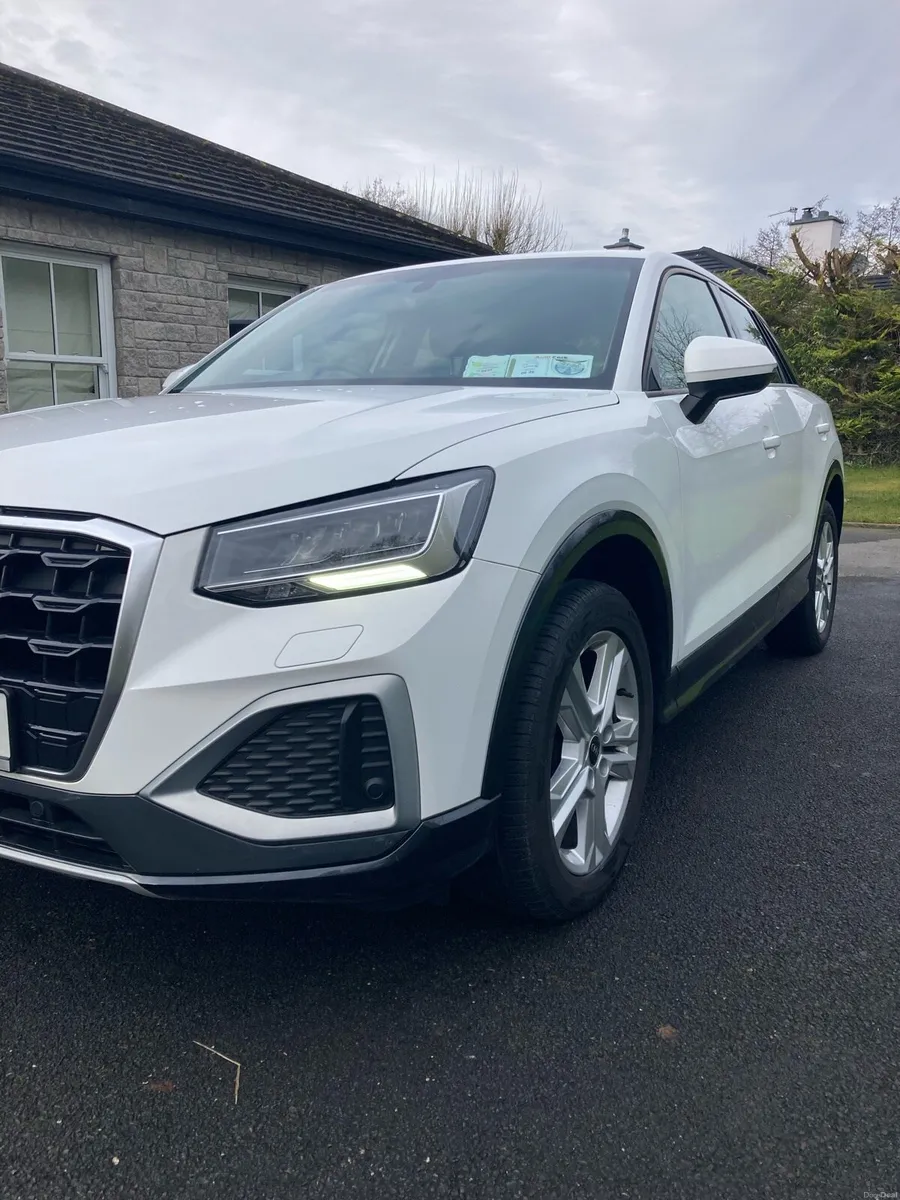 Audi Q2 automatic 1.5 turbo - Image 4