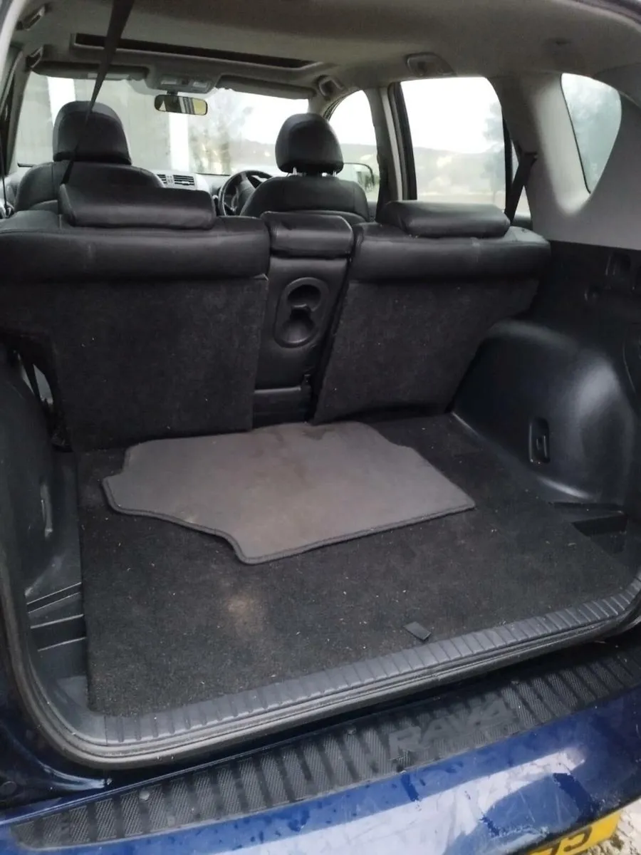 Toyota rav4 - Image 4