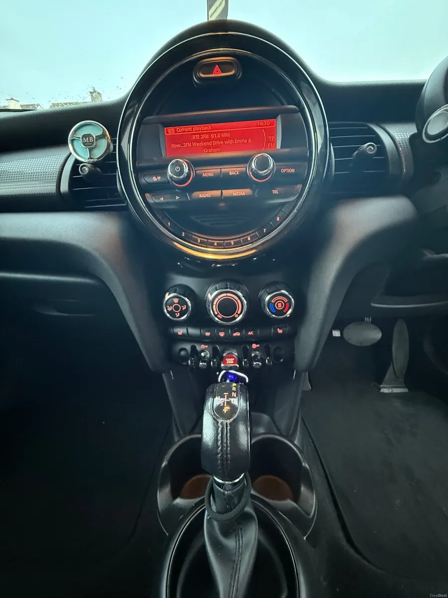 Mini CooperD 2017 Auto Irish plates (VRT paid) - Image 3