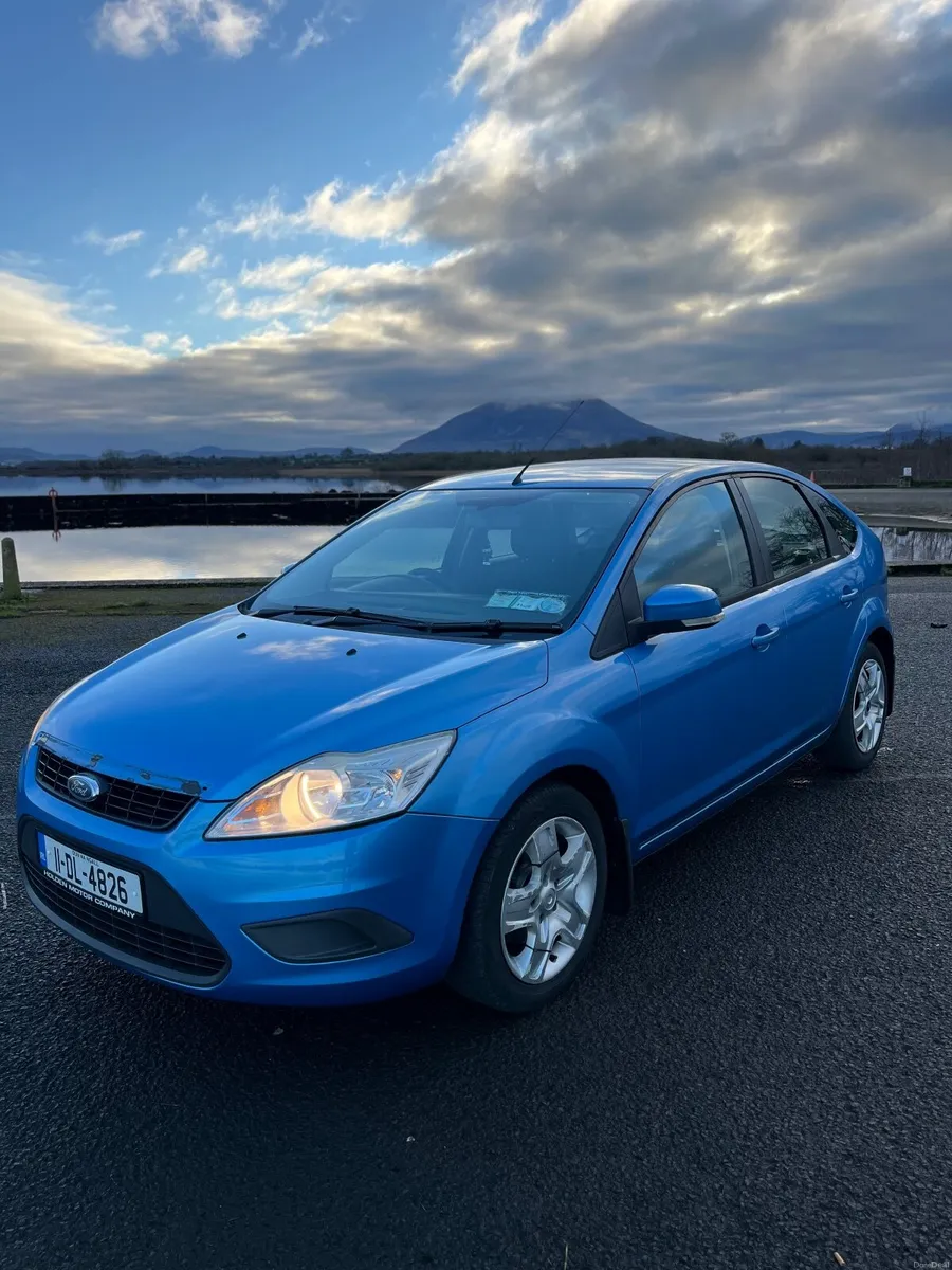 Ford Focus 2011 - Image 1