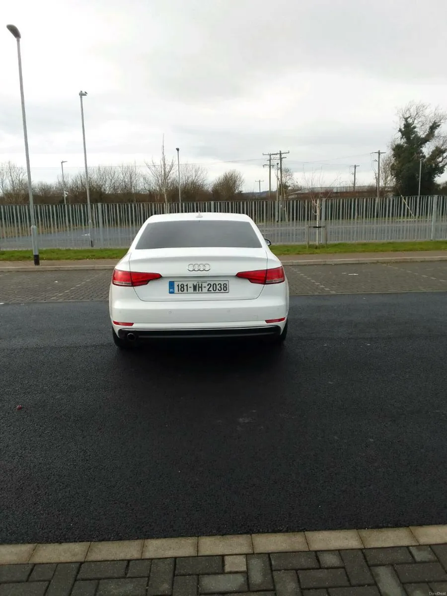 2018 audi a4 se - Image 2