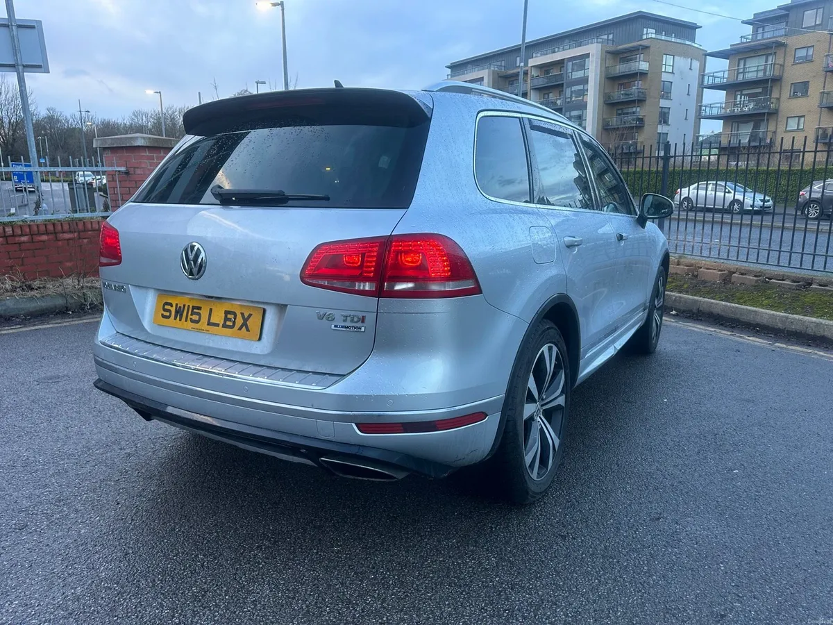 Volkswagen Touareg R line - Image 4