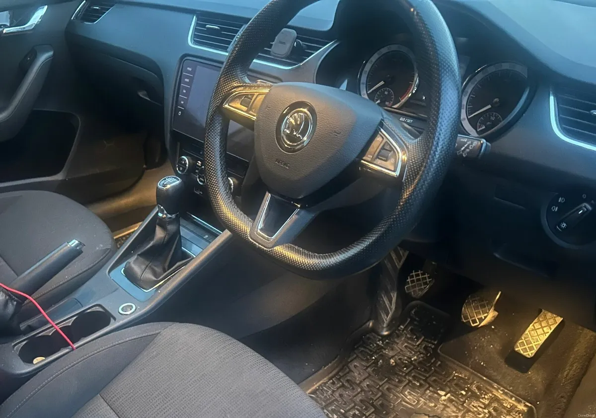 2019 skoda octavia style - Image 4