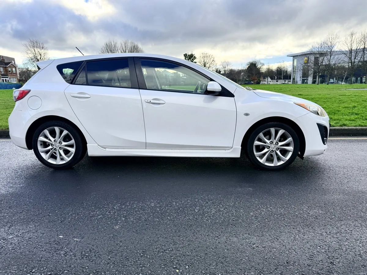 Mazda 3 SPORT 1.6 Petrol - Image 2