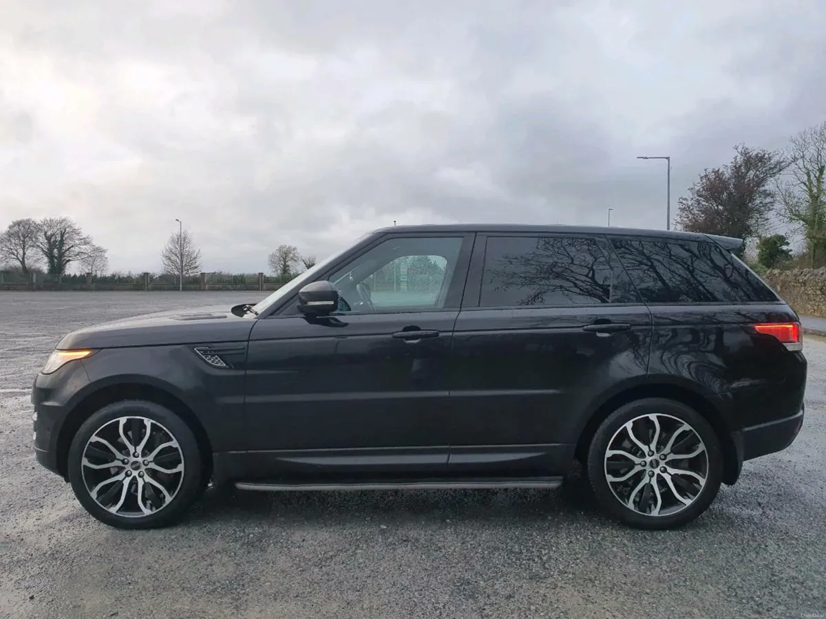 RANGE ROVER SPORT HSE SD 292 BHP TAXED 03/26 - Image 4