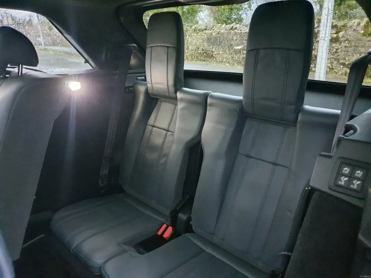 RANGE ROVER SPORT HSE 292 BHP 7 SEATER 1 YEAR TAX - Image 3