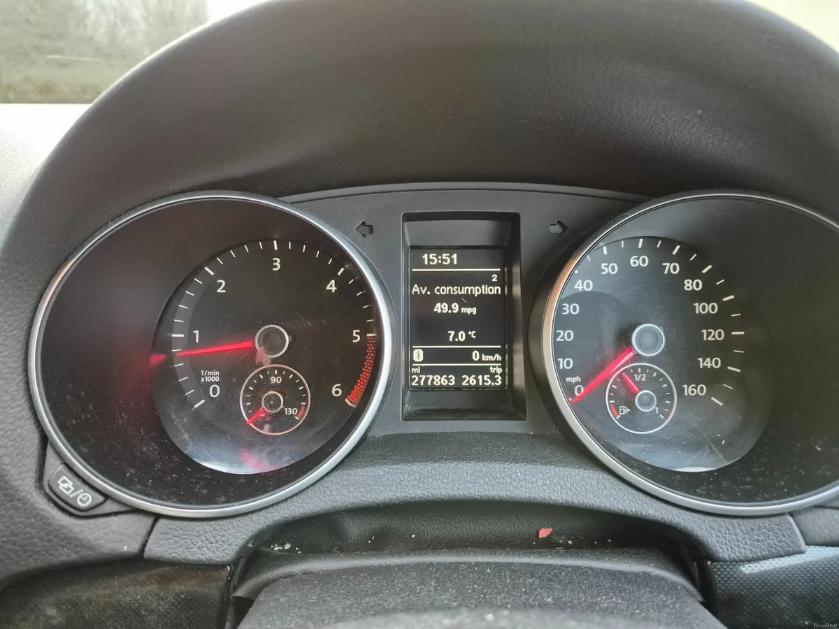 Volkswagen Golf 2013 - Image 1