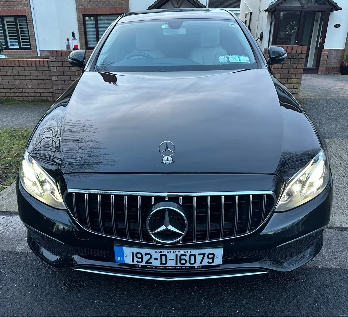 2019 Mercedes-Benz E-Class (E200D) - Image 1