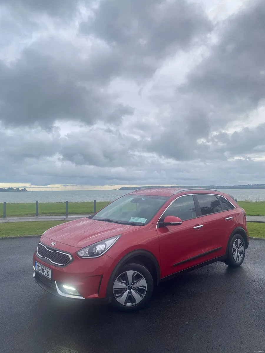 2018 Kia Niro 1.6 Petrol Hybrid K4 Auto - Low KM - Image 1