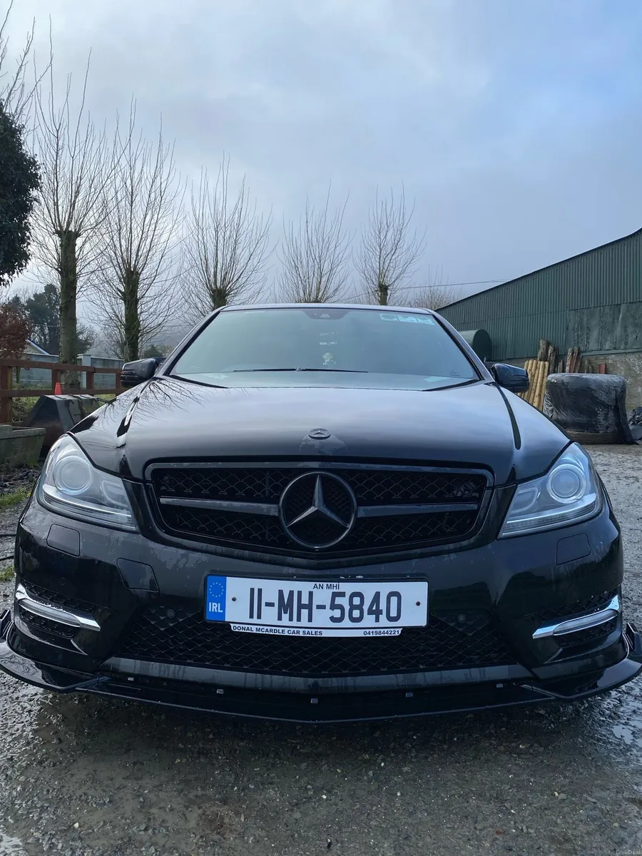 Mercedes C Class 2011 - Image 2