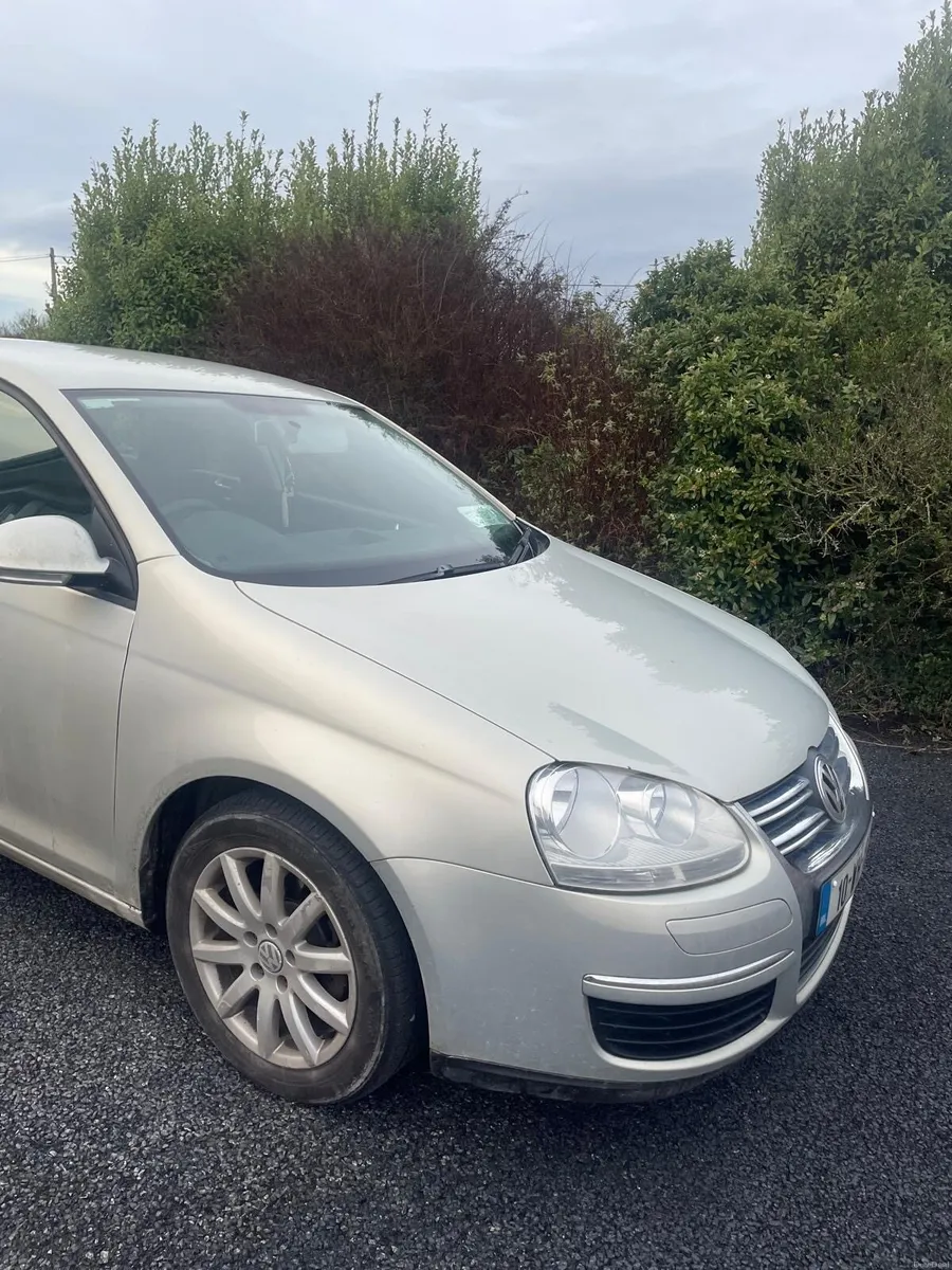 Volkswagen Jetta - Image 3