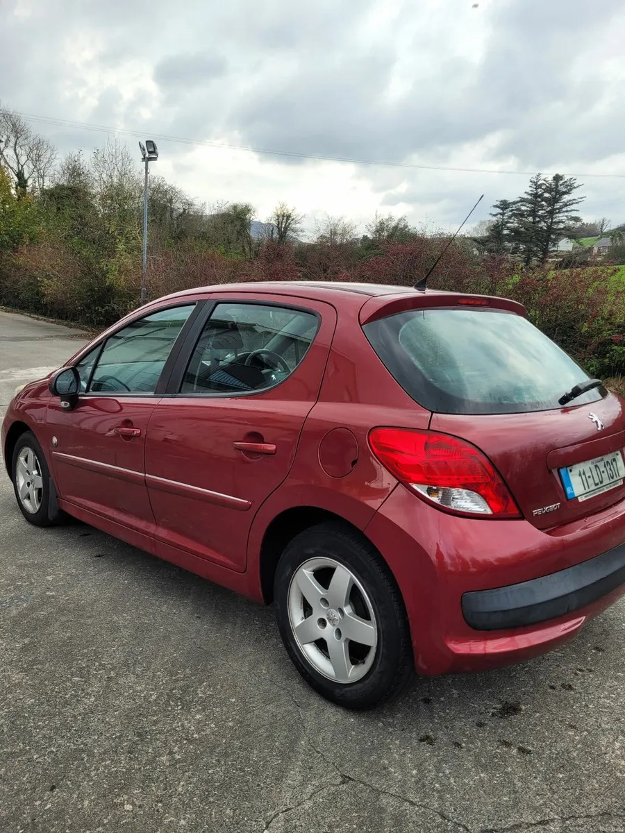 Peugeot 207 2011 - Image 3