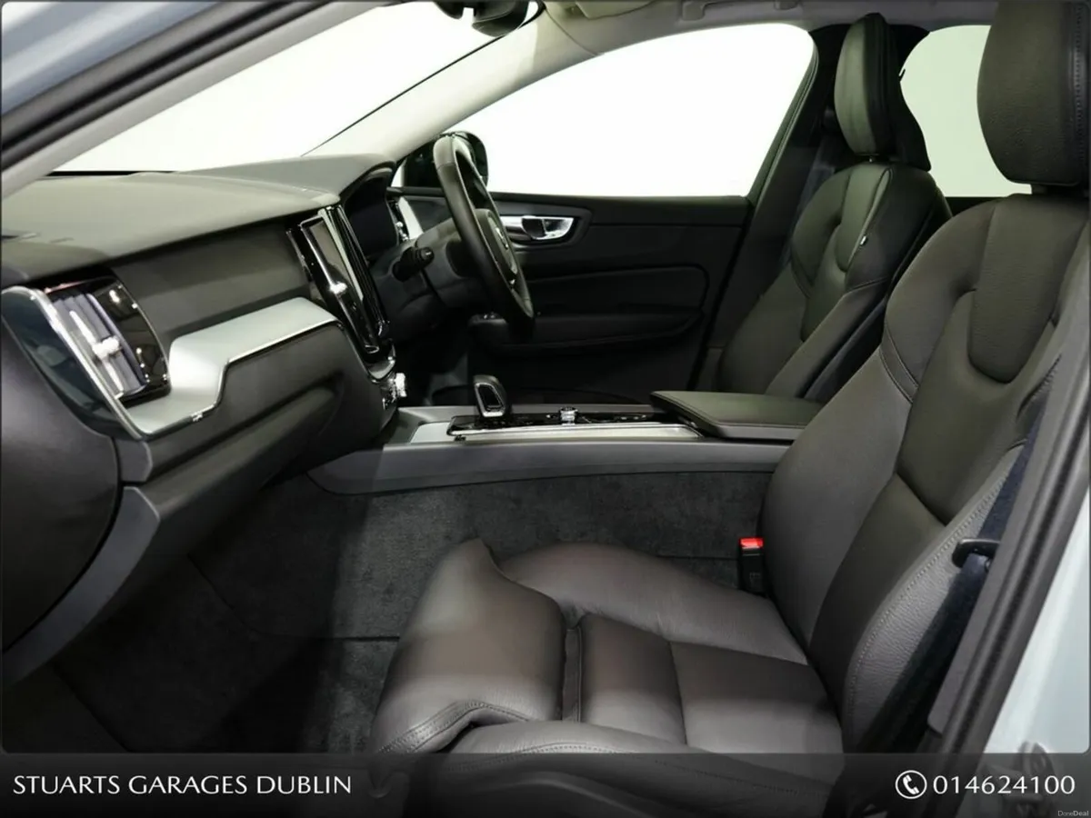 Volvo XC60 T6 XC60 PLUS DARK: 20” UPGRADE DIAMOND - Image 3