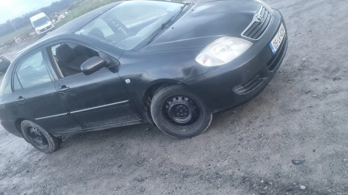 Toyota Corolla 1.4 - Image 2