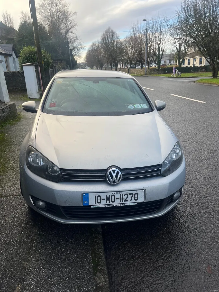 Volkswagen Golf 2010 - Image 1