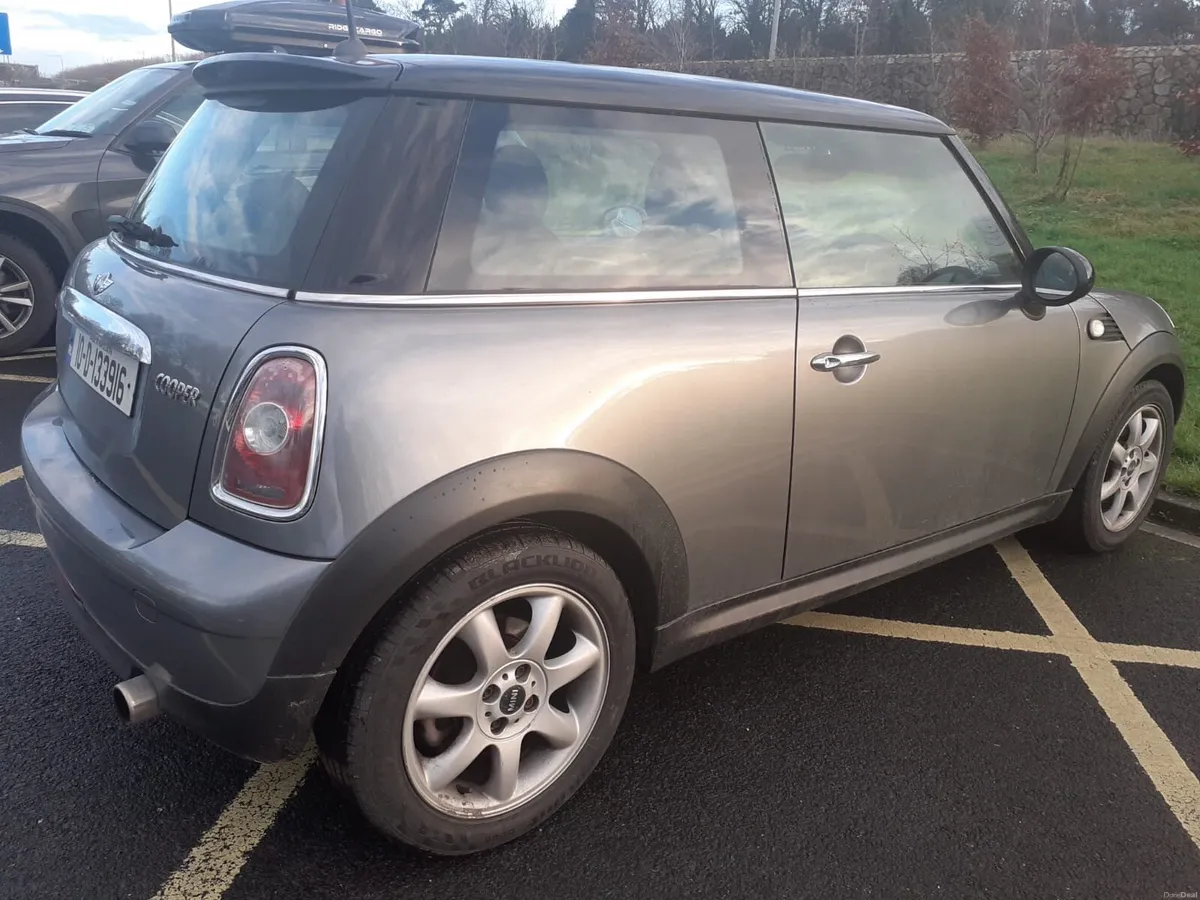 Mini Cooper - Image 4