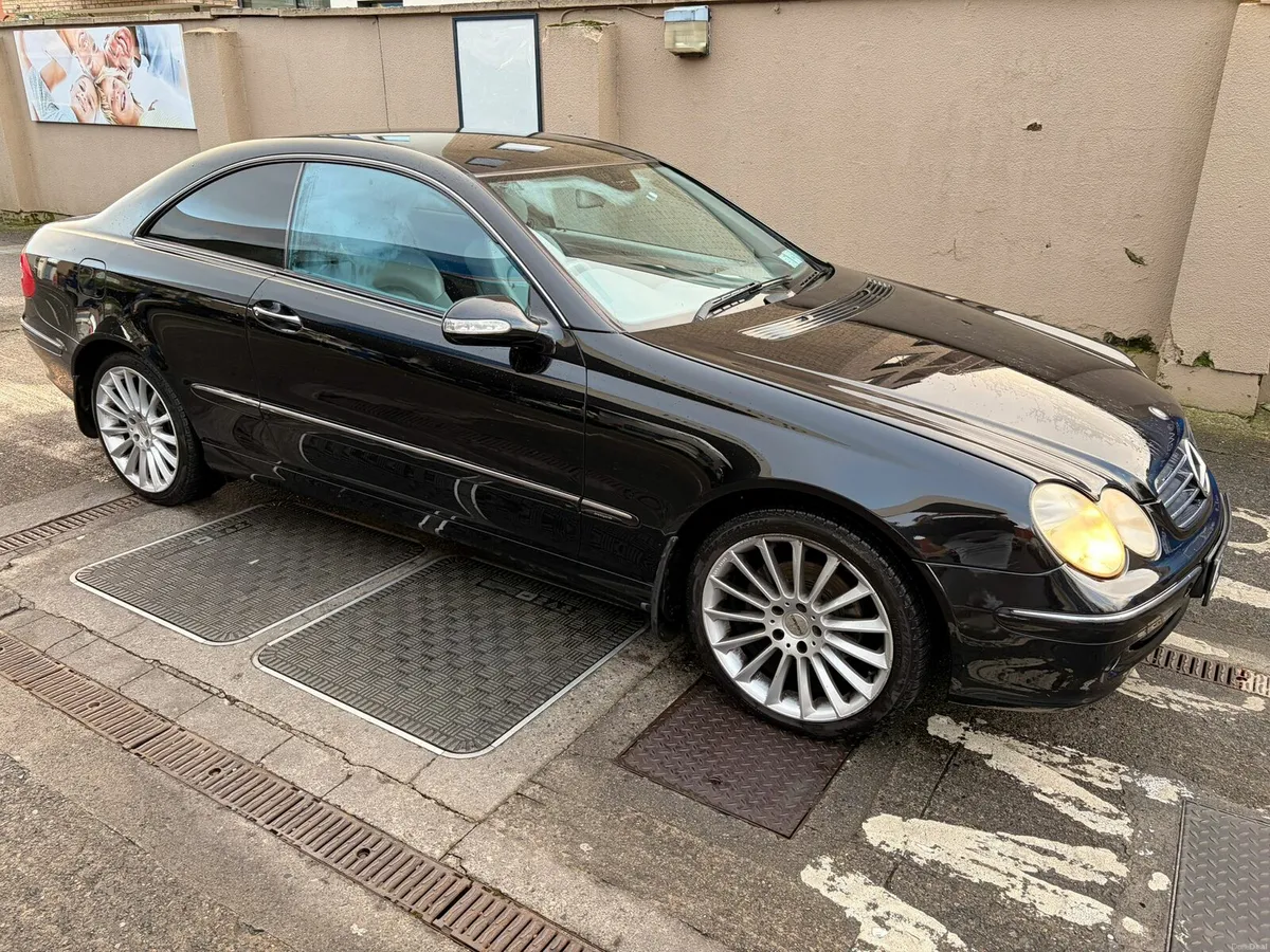 Mercedes CLK low mileage ncted - Image 1