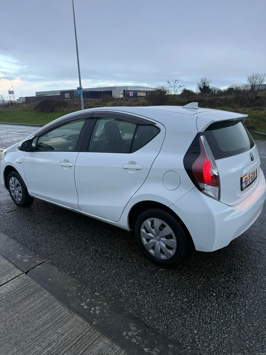 Toyota Aqua 1.5 petrol automatic Nct 8/27 Tax 8/26 - Image 4