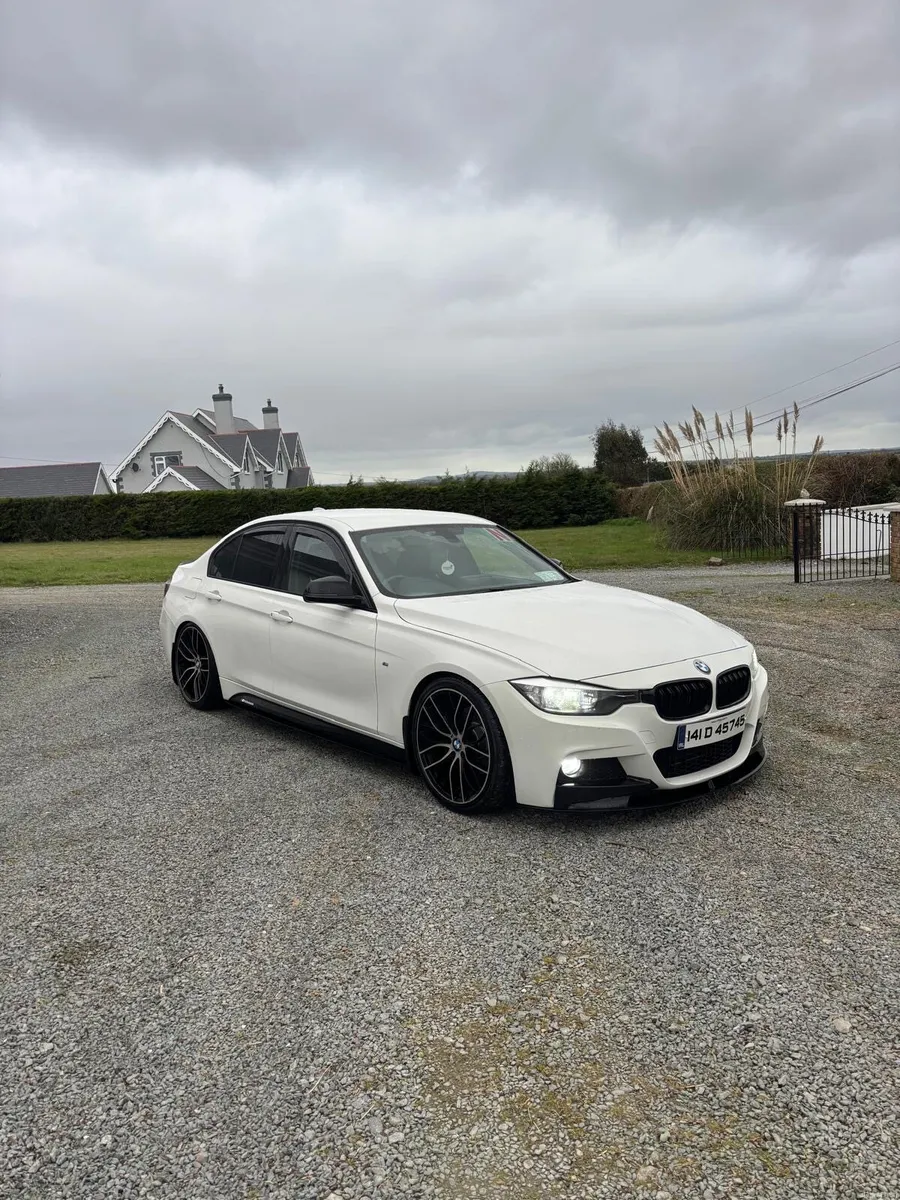 BMW F30 320D ORIGINAL MSPORT - Image 2