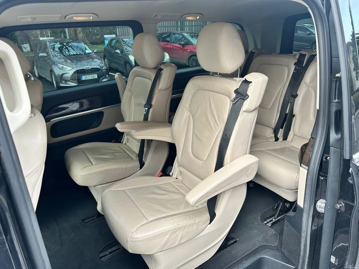 Mercedes-Benz V-Class 2016 - Image 4