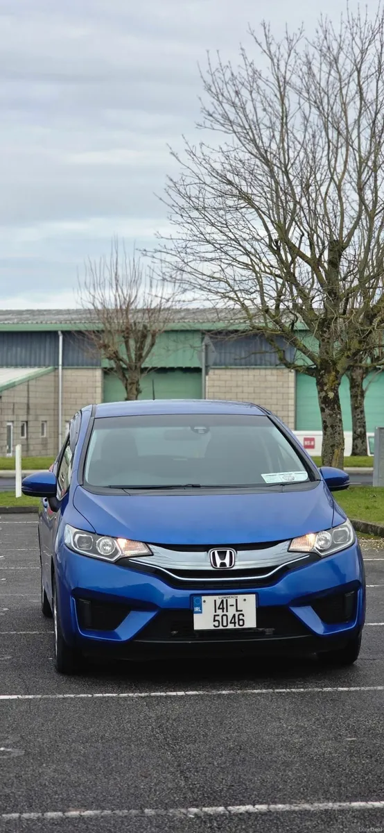 Honda Fit 2014 hybrid 42KM Cruise Control - Image 2