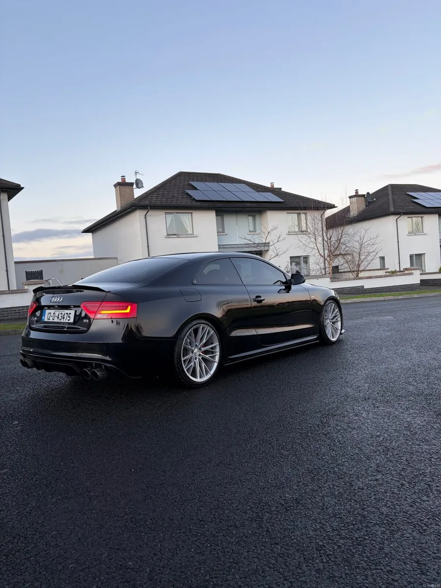 Audi A5 2012 - Image 2