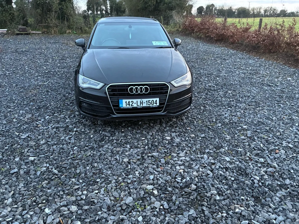 Audi A3 **S Line - Image 4