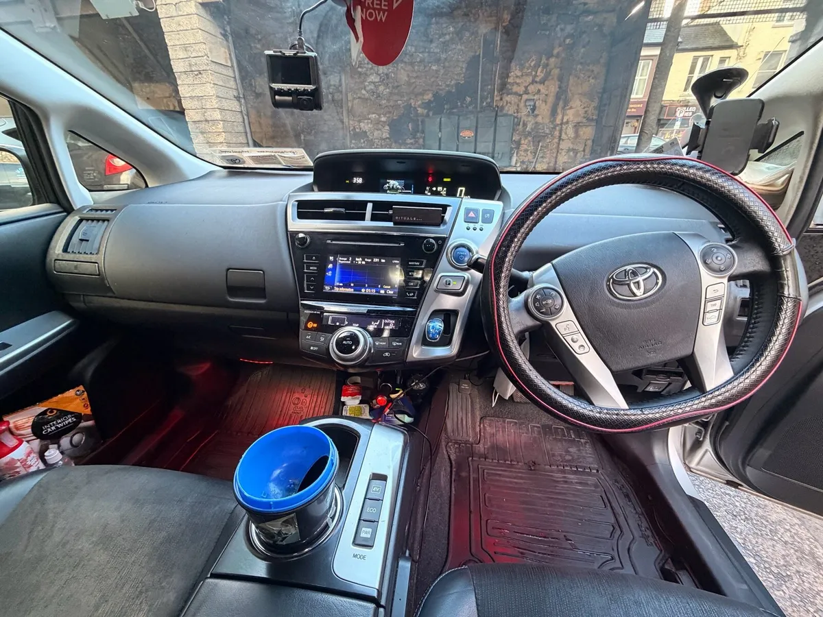 Taxi Plate Company/ 2020 Toyota Prius 7 Seater - Image 4