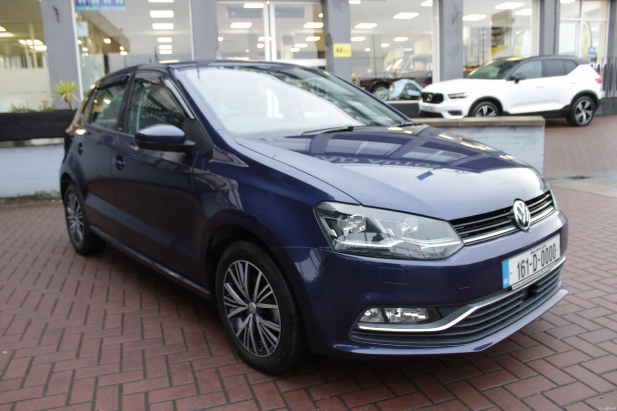 2016 VW POLO - Image 2